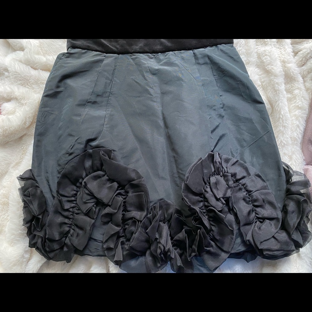 🚫SOLD🚫 Vintage D&G Silk Ruffle Mini Skirt IT 44 EUC - Picture 5 of 8